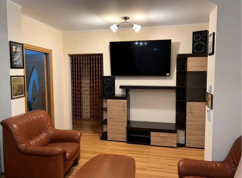 13 Septembrie, Prosper, apartament 4 camere, 97 mp, 2 bai, etaj 7/8.