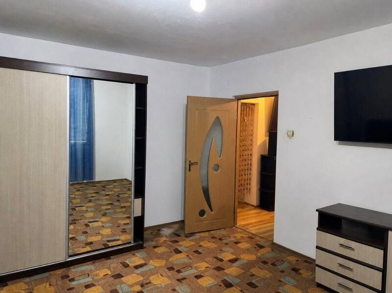 13 Septembrie, Prosper, apartament 4 camere, 97 mp, 2 bai, etaj 7/8.
