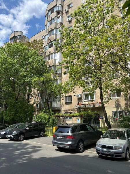 13 Septembrie, Prosper, apartament 4 camere, 97 mp, 2 bai, etaj 7/8.