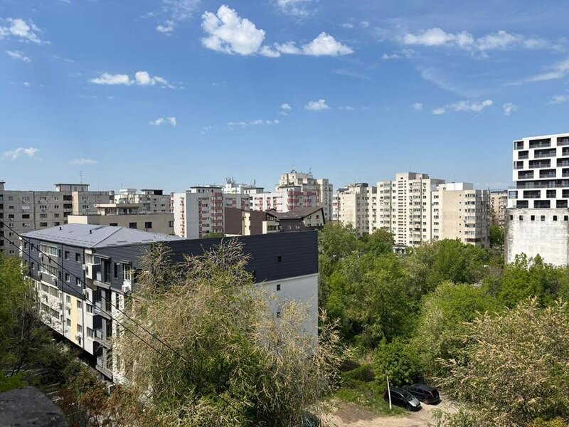 13 Septembrie, Prosper, apartament 4 camere, 97 mp, 2 bai, etaj 7/8.