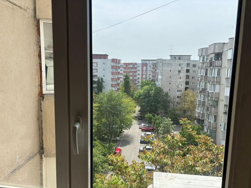 13 Septembrie, Prosper, apartament 4 camere, 97 mp, 2 bai, etaj 7/8.